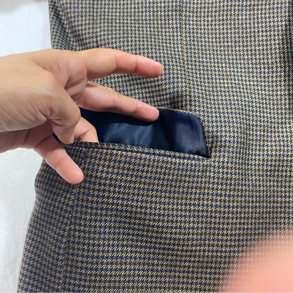 Tommy Hilfiger Blazer Jacket Men’s 40R Herringbone Plaid Brown black Sports Coat - Picture 10 of 15